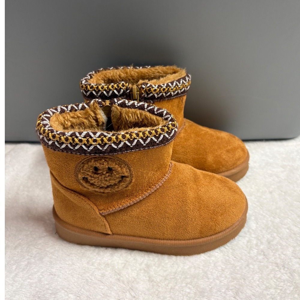 Avalanche Kids Faux Suede Smiley Face Boots Chestnut Brown Faux Fur Lined Size 9
